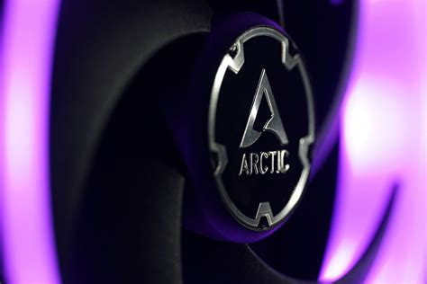 Arctic BioniX P120 A RGB The Lit Specialist For Filters And Grilles