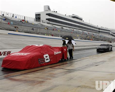 Photo: NASCAR NEXTEL CUP SERIES AUTISM SPEAKS 400 - WAG2007060308 - UPI.com