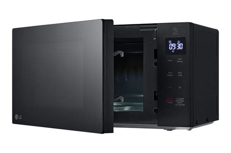 20 Liter NeoChef Microwave Solo MS2032GAS LG ID