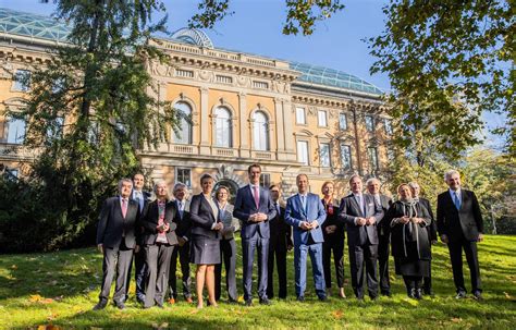 NRW Ministerpräsident Hendrik Wüst stellt Kabinett vor