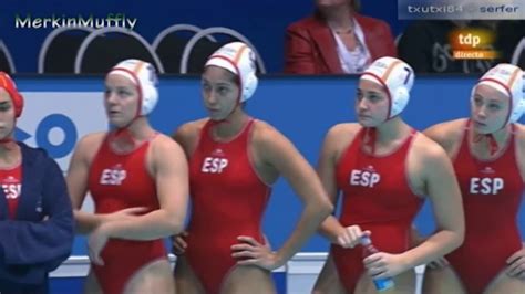 Womens Water Polo Underwater