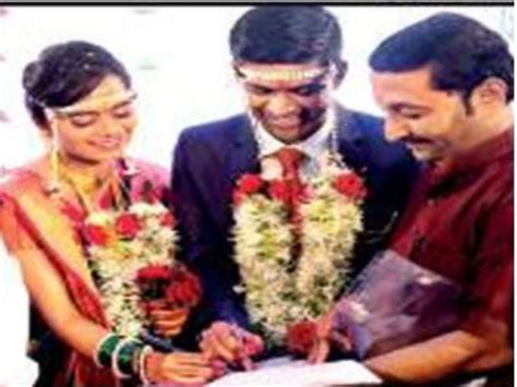 At Nashik Wedding Couple And 700 Guests Say I Do To Organ Donation