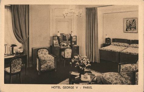 Hotel George V Paris, France Postcard