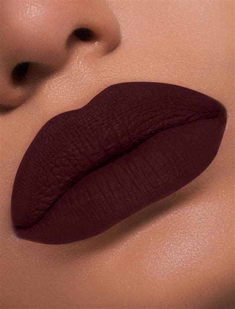 Kylie Cosmetics Leo Lip Kit Matte Lipstick And Lip