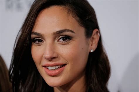 Gal Gadot Smile, HD Celebrities, 4k Wallpapers, Images, Backgrounds ...