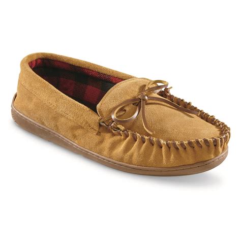 Huntrite Men S Leather Trapper Moccasins Slippers At Sportsman