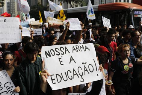 Novo Ensino M Dio Entenda A Suspens O Da Implementa O Jota