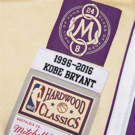 Kobe Bryant Los Angeles Lakers Authentic Jersey - Gold – Feature