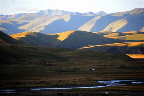 Sunset Landscape Ser Chu River And Yaks Like To See The P Flickr