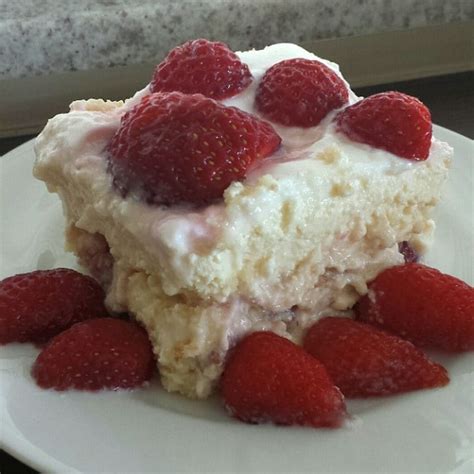 Bolo Gelado De Leite Ninho Morango Receita Toda Hora