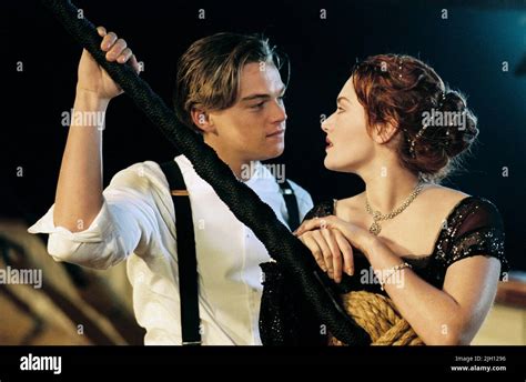 DICAPRIO,WINSLET, TITANIC, 1997 Stock Photo - Alamy