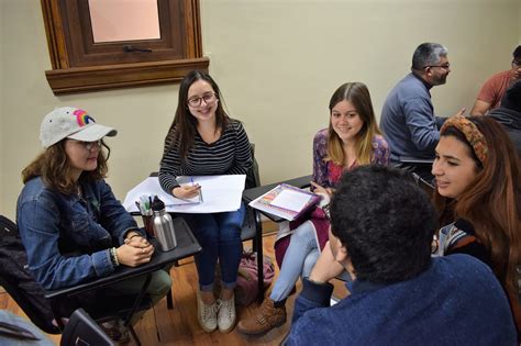 Comenz Programa De Formaci N De Ayudantes Para El Primer Semestre