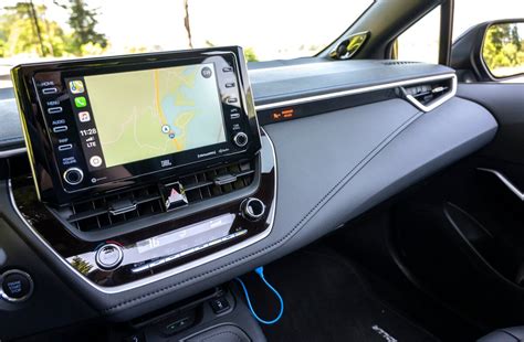 2020 Toyota Corolla: 133 Interior Photos | U.S. News