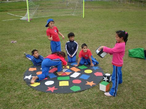 Brincadeiras E Jogos Educação Física