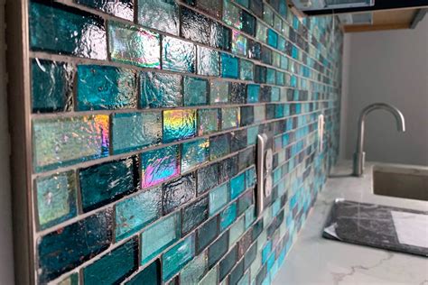 A Dive Into Mosaic Glass Tile Why Cast Glass Is Class Aquablu Mosaics