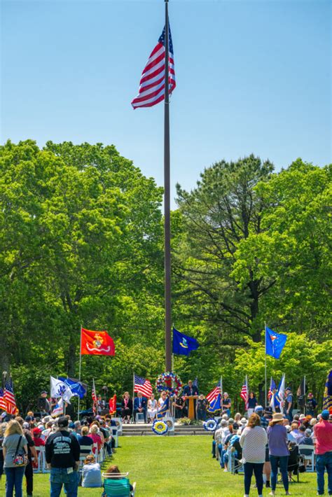 Calverton National Cemetery Hosts Memorial Day Observance Photos