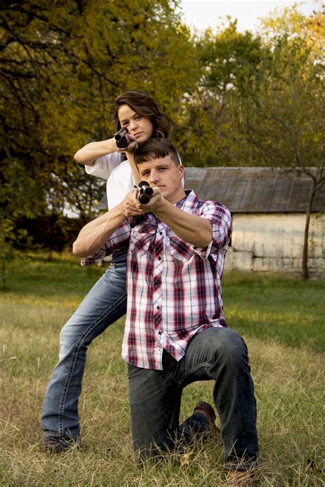 Couple With Guns Drawn Picture Cool Engagement Picture Photographed