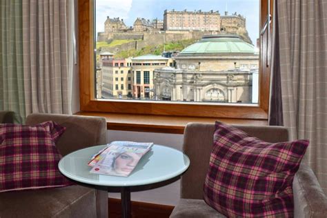 The Best Edinburgh Hotels in Old Town (for Easy Exploring!)