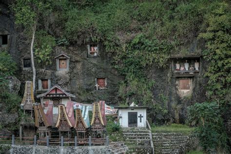 Exploring The Enigmatic Lemo A Glimpse Into Toraja S Ancient Stone