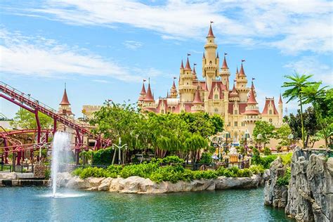 explore sentosa  island resort  singapore blog  hobbymart