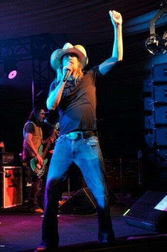 Pin By Cheryl Herritt On Kid Rock Kid Rock Kids Concert