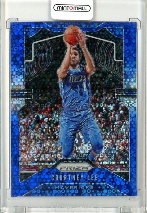 Mint Panini Prizm Courtney Lee Blue Fast Break