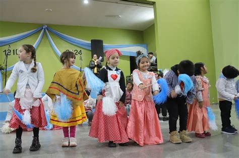 EL MUNICIPIO DE MERLO CELEBRÓ EL DÍA DE LA PATRIA EN CERRO DE ORO