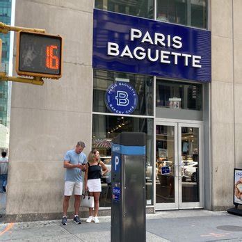 Paris Baguette Times Square: A Taste of French Elegance in the Heart of NYC