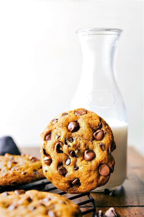 The Best Bakery Style Pumpkin Chocolate Chip Cookies Chelsea S Messy Apron