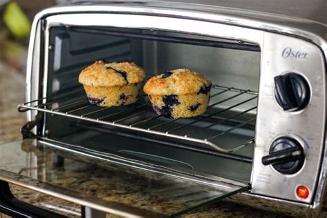 How To Reheat Muffins in a Toaster Oven (3 Easy Ways)