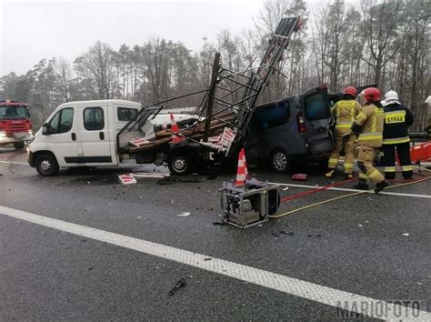 Śmiertelny wypadek na autostradzie A4 Bus przewożący kilka osób