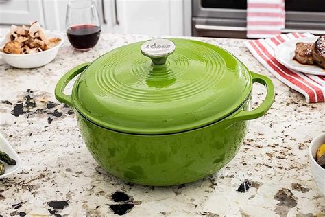 Le Creuset Vs Lodge The Only Dutch Oven You Need In Your Kitchen