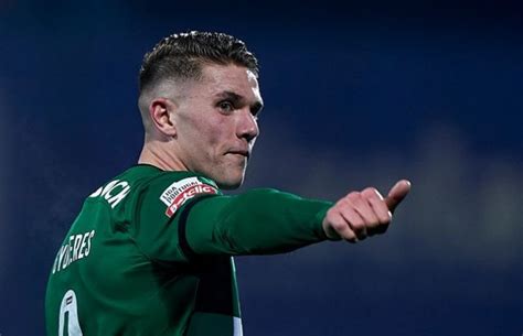 Viktor Gyokeres To Barcelona Fabrizio Romano Updates Transfer Rumor Severity Assessment