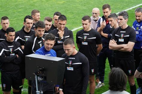 Gli Arbitri Di Lega Pro A Coverciano Per La Formazione Sull Utilizzo