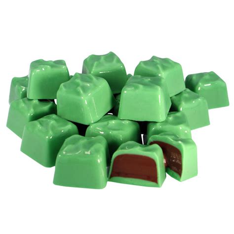 Wilbur® Green Chocolate Mints 8 Oz Box