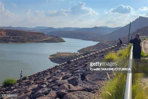 15 Wadi Ghan Dam Stock Photos, High-Res Pictures, and Images - Getty Images