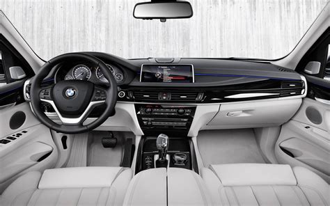 2016 BMW X5 xDrive40e hybrid goes on sale this fall