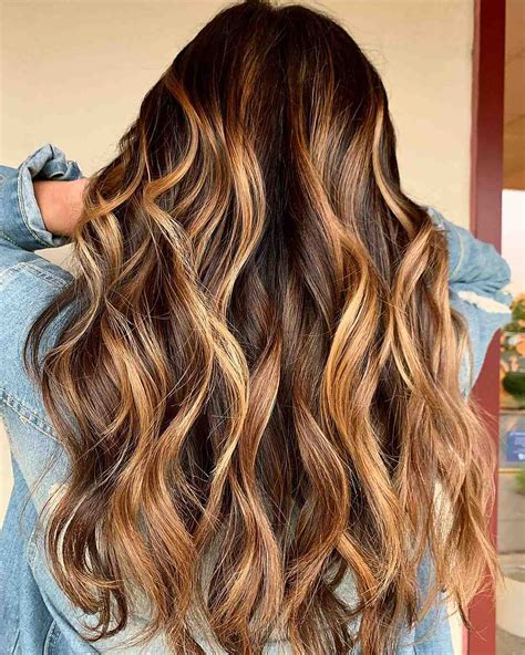 Stunning Examples Of Caramel Balayage Highlights For