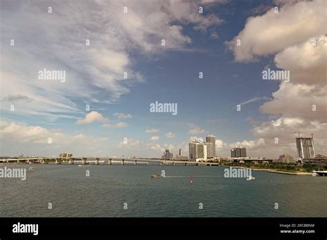 miami skyline horizon. miami skyline and cityscape. miami skyline with ...