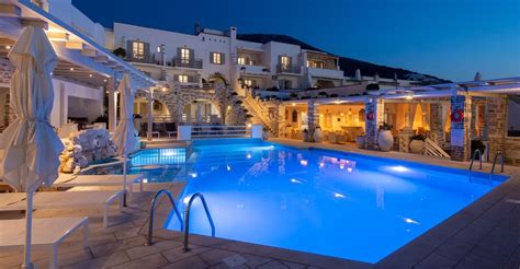 Paros Hotel with Pool- Sunset View Hotel in Parikia, Paros