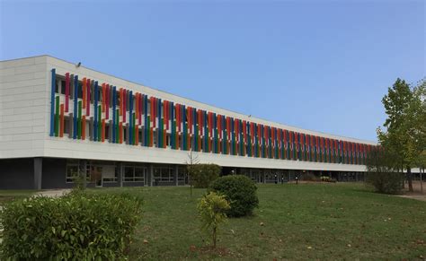 Lycée à Yzeure EDBAT