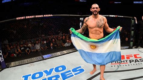 Ufc Santiago Ponzinibbio Desafia Rafael Dos Anjos Para Duelo Em São