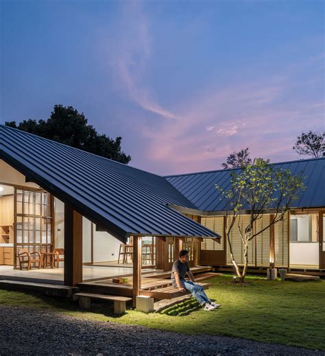 Photo 11 Of 66 In In Thailand A Homes Generous Eave Combats The Humid