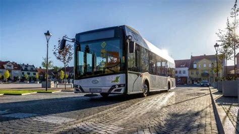 Solaris Presenta Sus Novedades En Autobuses H Bridos Y El Ctricos