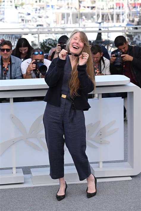 Sissy Spacek Attends 2025 Cannes Film Festival, Sparking Concern – Video
