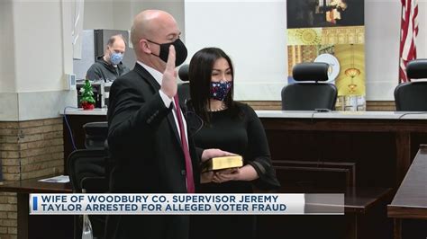 Wife Of Woodbury Co Supervisor Jeremy Taylor Arrested For Alleged