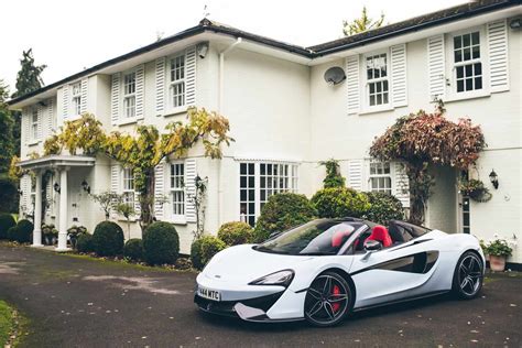 This McLaren 570S Spider Shows Off a new Shade of White