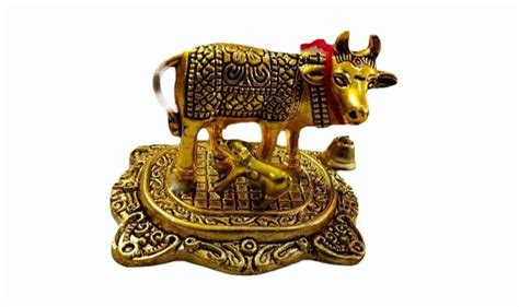 Inches Brass Cow Statue At Rs Piece Brass Statue In Hathras