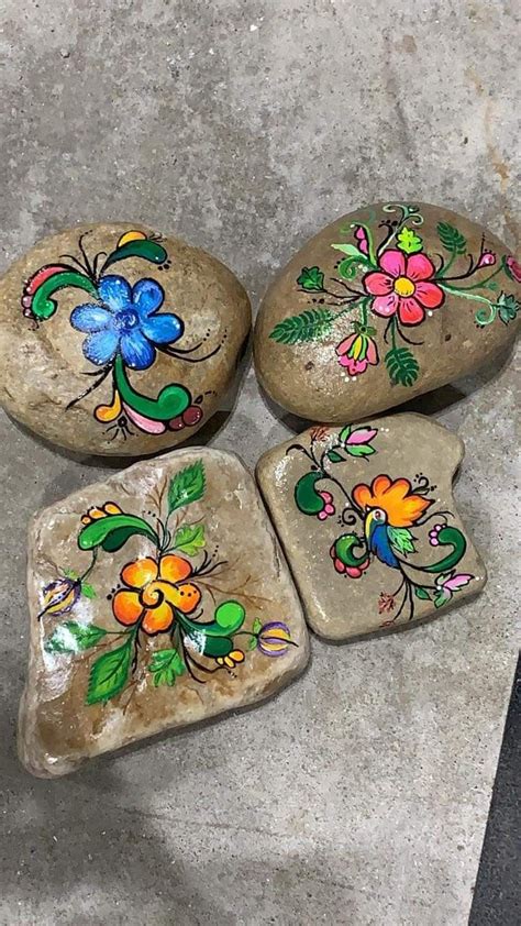 Pin By Barbra Colburn On Rocks Painted Rocks Pebble Painting Rock