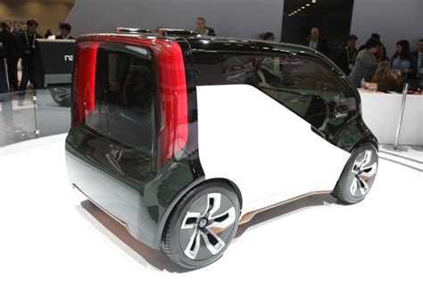 Hondas Neuv Is A Mini Electric Concept Car With Emotional Intelligence Techcrunch